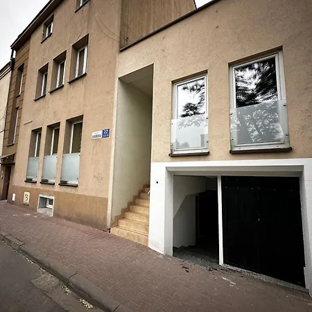 Skwerowa Nest *