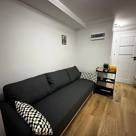 Skwerowa Nest Apartment *