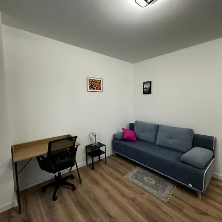 Skwerowa Nest Daire
