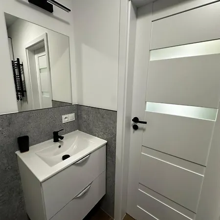 Apartment Skwerowa Nest *